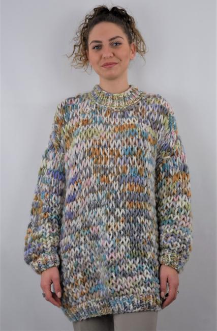 PULL  MODELE LANG